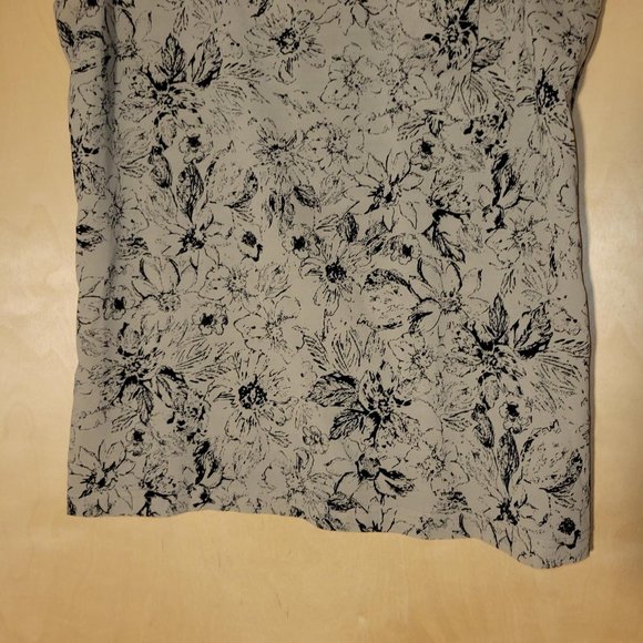 Kut from the Kloth Sage Green Gray Floral Stripe Razorback Tank Top Women Sz M - Picture 8 of 9